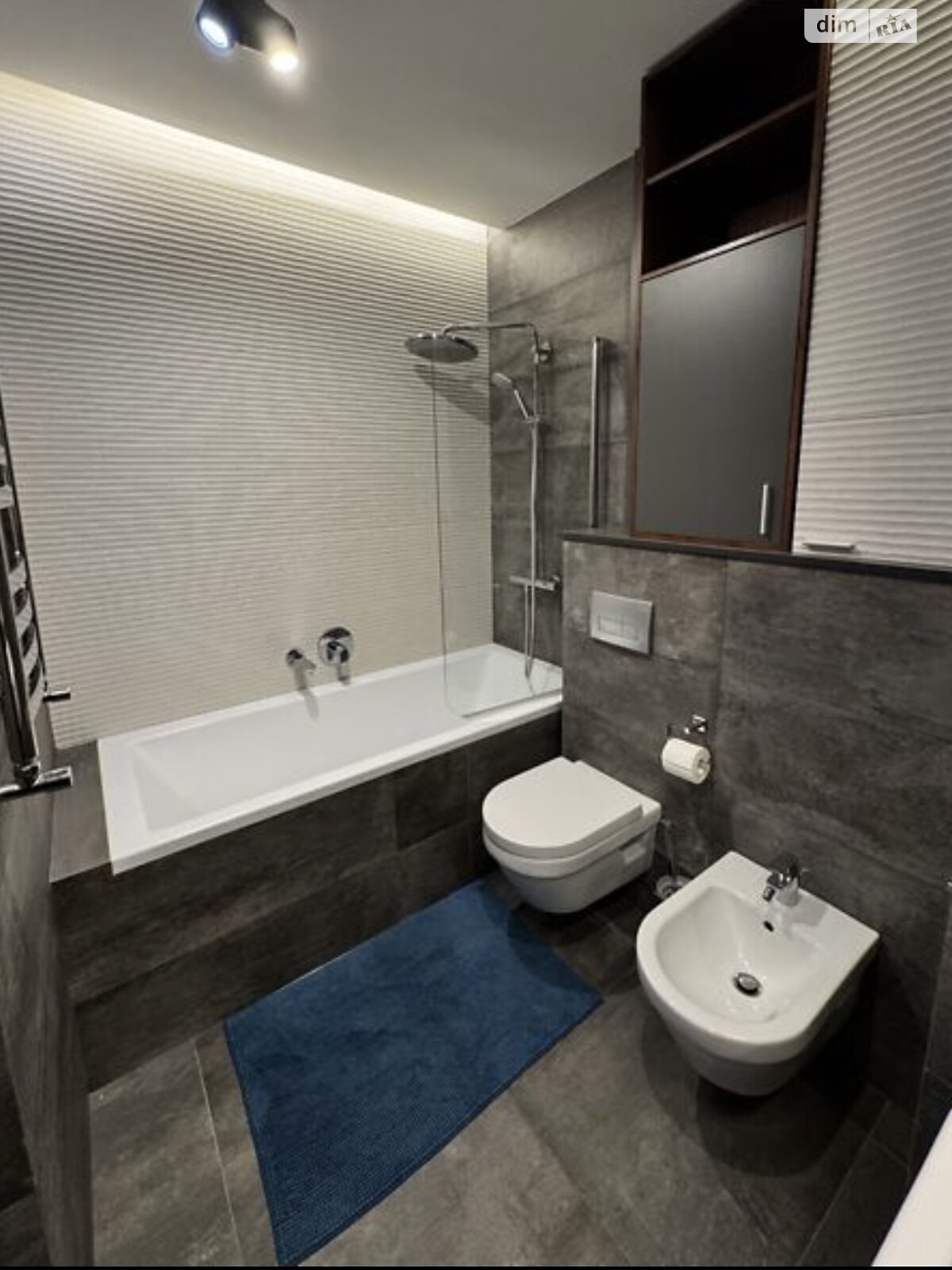 Продаж трикімнатної квартири в Києві, на вул. Бориса Гмирі 4, район Осокорки фото 1 Продаж трикімнатної квартири в Києві, на вул. Бориса Гмирі 4, район Осокорки фото 1