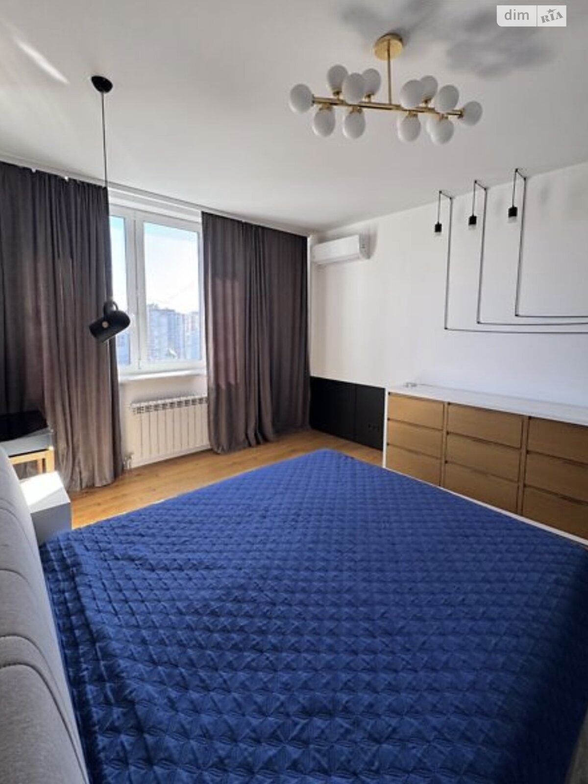 Продаж трикімнатної квартири в Києві, на вул. Бориса Гмирі 4, район Осокорки фото 1 Продаж трикімнатної квартири в Києві, на вул. Бориса Гмирі 4, район Осокорки фото 1