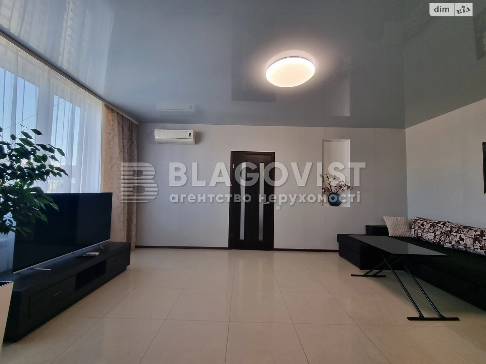 Продаж двокімнатної квартири в Києві, на вул. Бориса Гмирі 4, район Осокорки фото 1