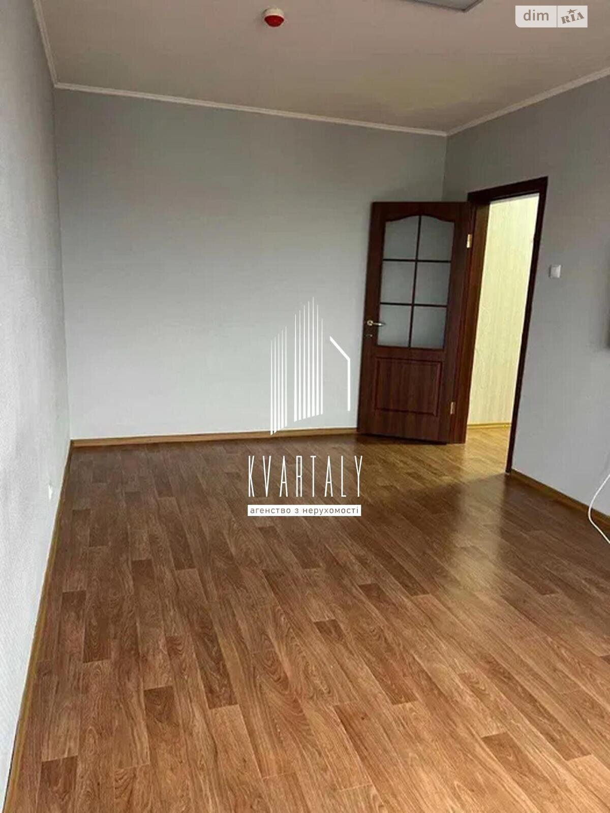 Продажа двухкомнатной квартиры в Киеве, на ул. Чавдар Елизаветы 34, район Осокорки фото 1 Продажа двухкомнатной квартиры в Киеве, на ул. Чавдар Елизаветы 34, район Осокорки фото 1