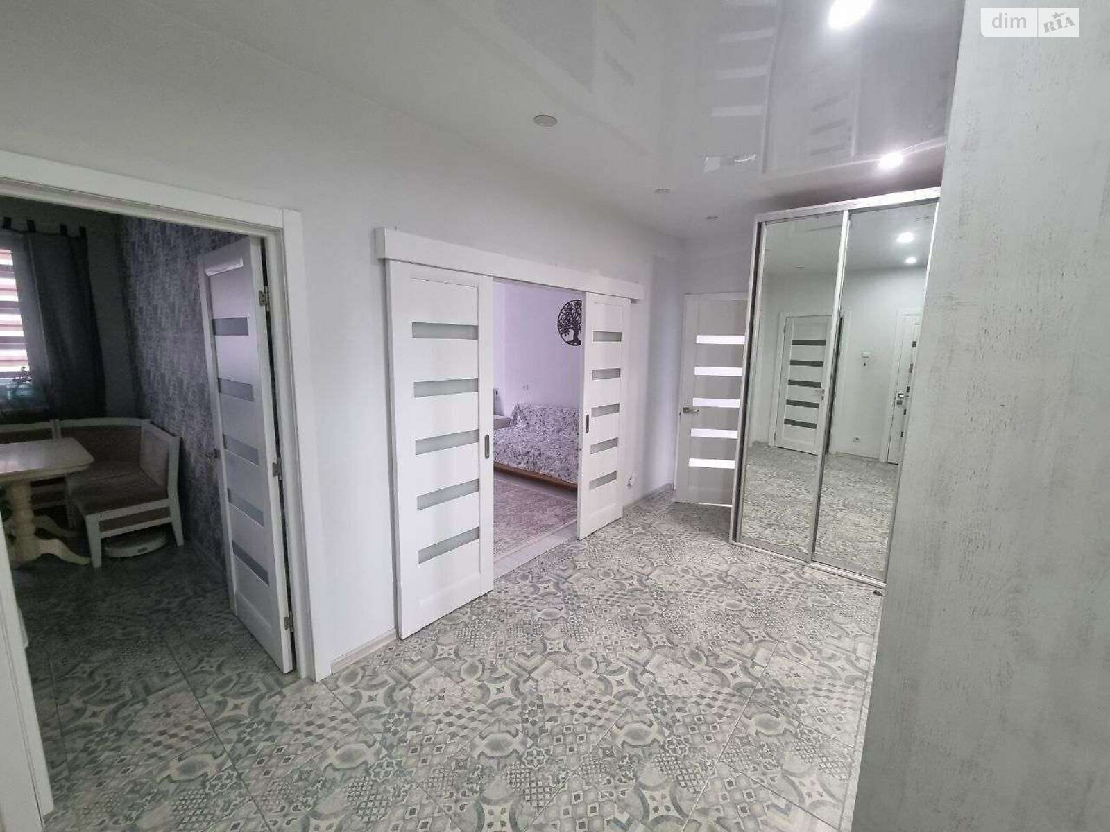 Продажа двухкомнатной квартиры в Киеве, на ул. Чавдар Елизаветы 38А, район Осокорки фото 1 Продажа двухкомнатной квартиры в Киеве, на ул. Чавдар Елизаветы 38А, район Осокорки фото 1