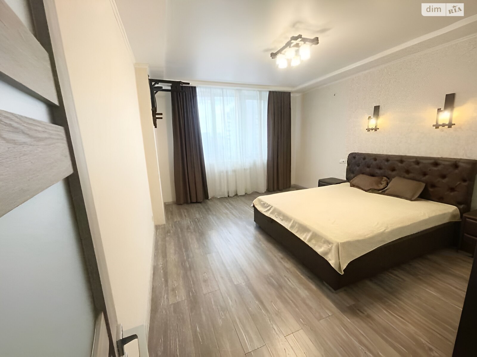 Продаж трикімнатної квартири в Києві, на вул. Чавдар Єлизавети 13, район Осокорки фото 1 Продаж трикімнатної квартири в Києві, на вул. Чавдар Єлизавети 13, район Осокорки фото 1