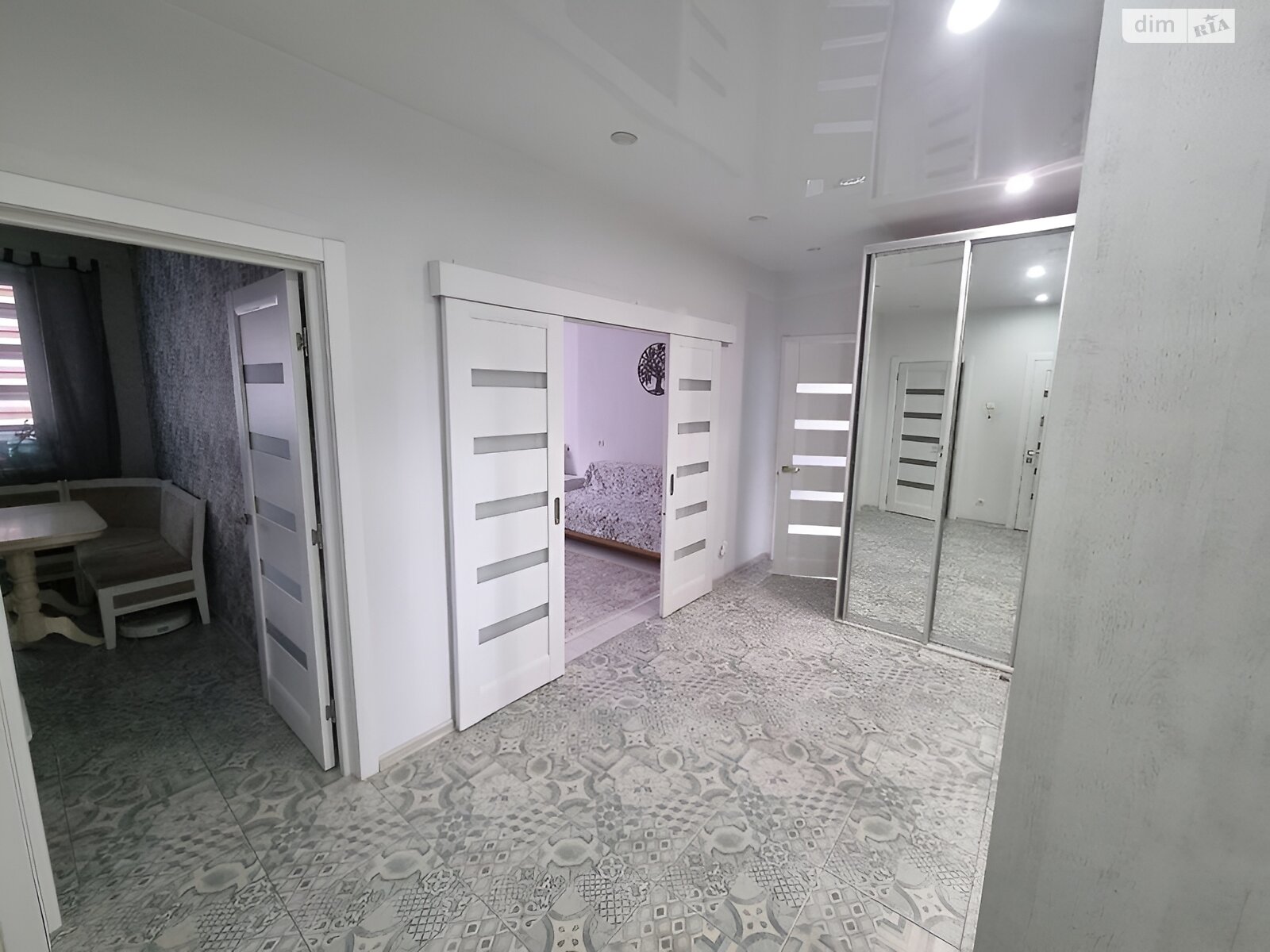 Продажа двухкомнатной квартиры в Киеве, на ул. Чавдар Елизаветы 38А, район Осокорки фото 1 Продажа двухкомнатной квартиры в Киеве, на ул. Чавдар Елизаветы 38А, район Осокорки фото 1