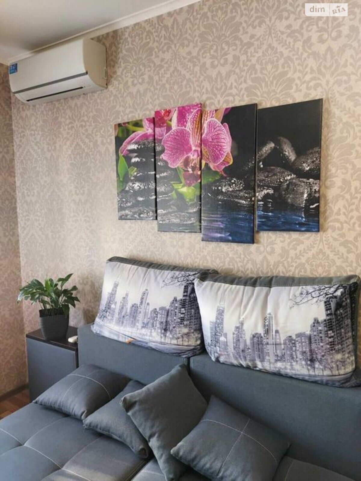 Продаж однокімнатної квартири в Києві, на вул. Чавдар Єлизавети 34, район Осокорки фото 1 Продаж однокімнатної квартири в Києві, на вул. Чавдар Єлизавети 34, район Осокорки фото 1