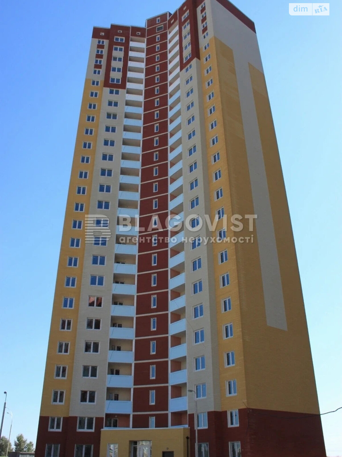 Продажа трехкомнатной квартиры в Киеве, на ул. Чавдар Елизаветы 28, район Осокорки фото 1