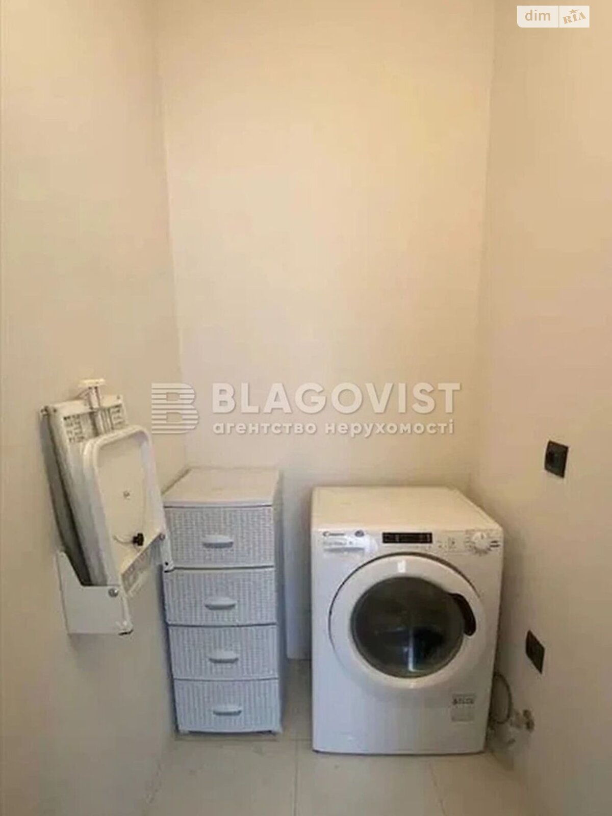 Продаж двокімнатної квартири в Києві, на вул. Чавдар Єлизавети 22, район Осокорки фото 1 Продаж двокімнатної квартири в Києві, на вул. Чавдар Єлизавети 22, район Осокорки фото 1