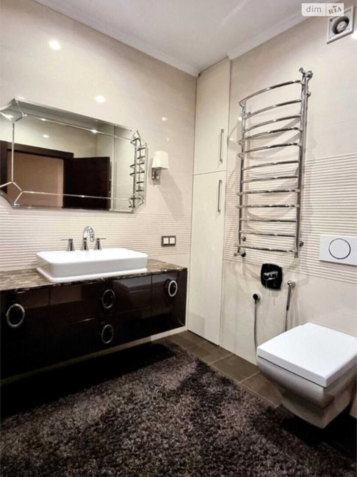 Продажа трехкомнатной квартиры в Киеве, на ул. Чавдар Елизаветы 2, район Осокорки фото 1