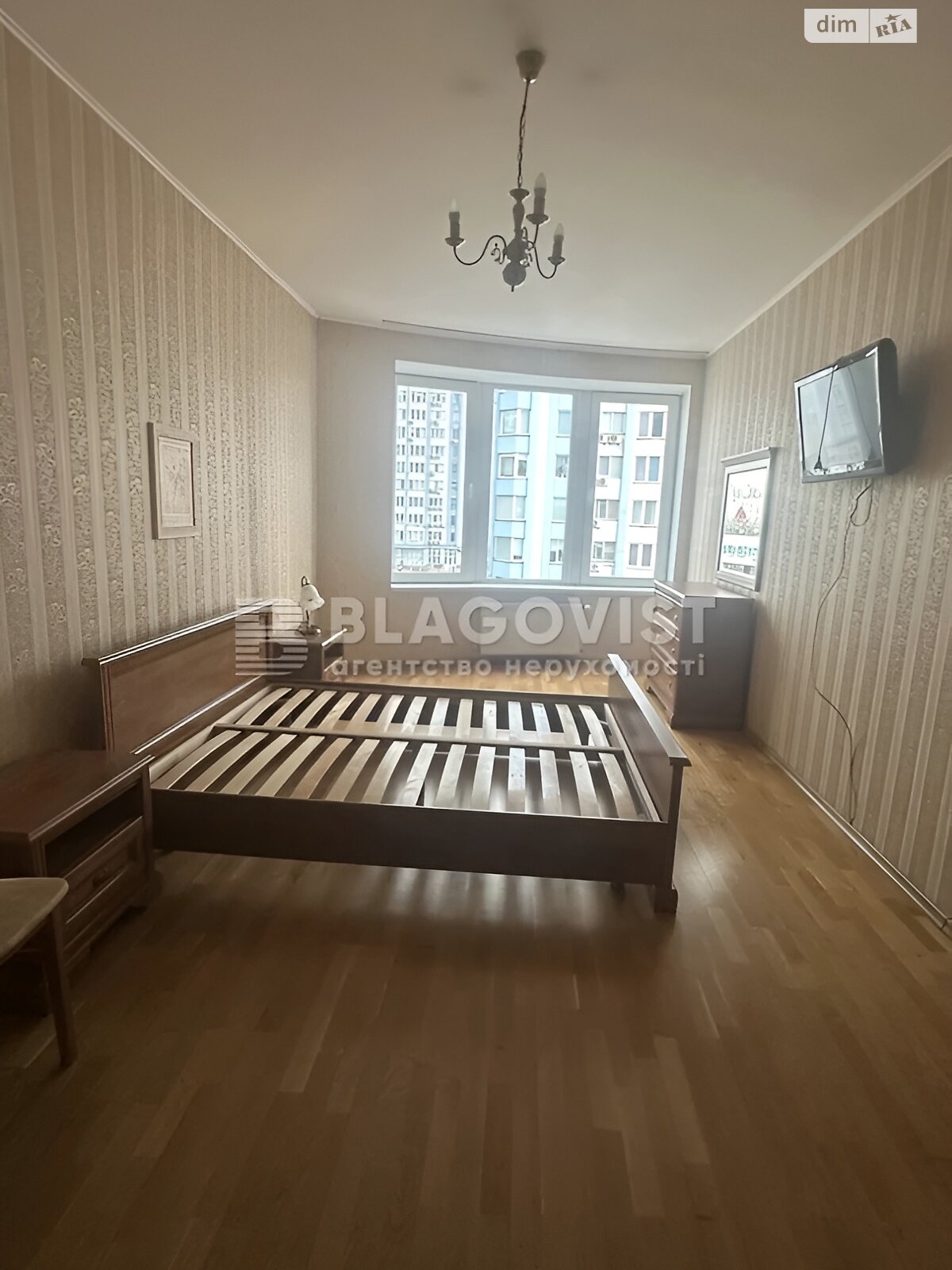 Продаж двокімнатної квартири в Києві, на наб. Дніпровська 26Б, район Осокорки фото 1 Продаж двокімнатної квартири в Києві, на наб. Дніпровська 26Б, район Осокорки фото 1