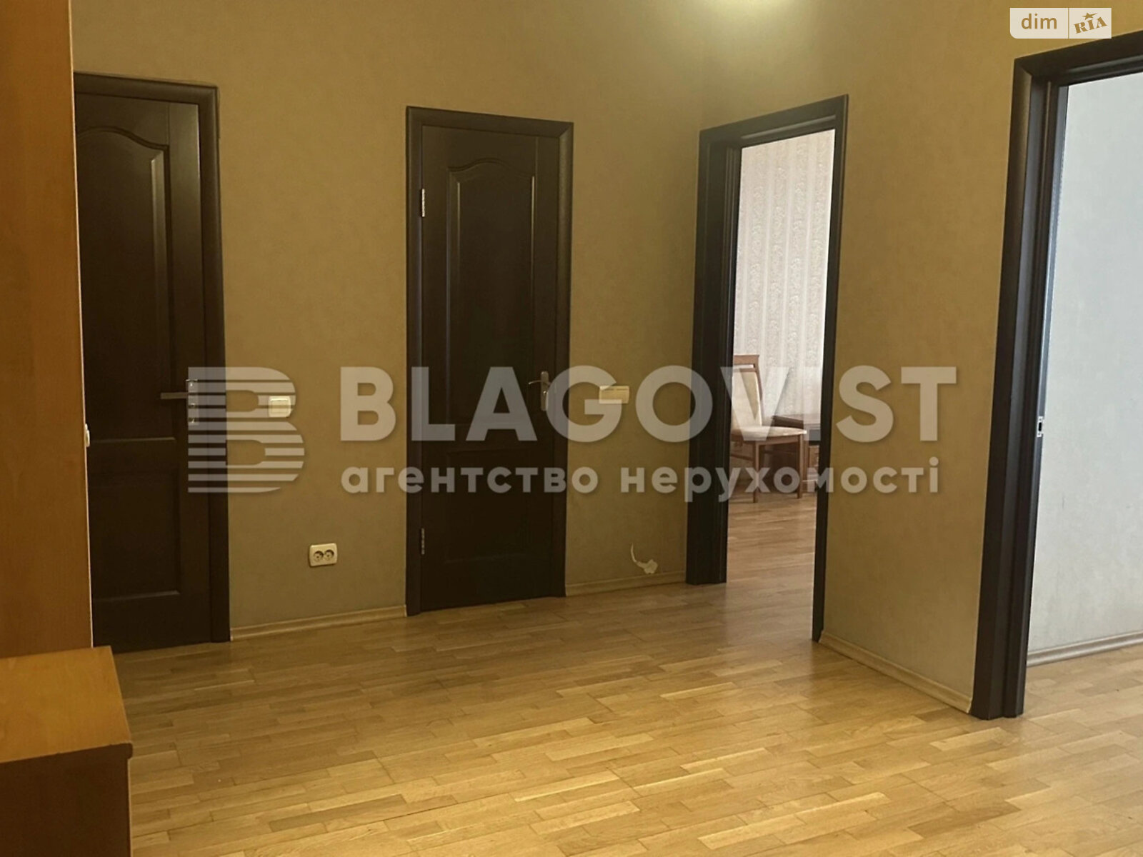Продаж двокімнатної квартири в Києві, на наб. Дніпровська 26Б, район Осокорки фото 1 Продаж двокімнатної квартири в Києві, на наб. Дніпровська 26Б, район Осокорки фото 1