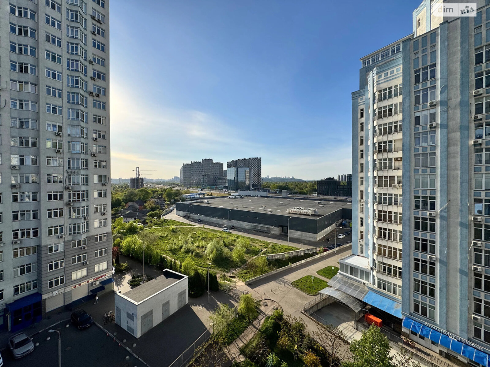 Продаж двокімнатної квартири в Києві, на наб. Дніпровська 26Б, район Осокорки фото 1 Продаж двокімнатної квартири в Києві, на наб. Дніпровська 26Б, район Осокорки фото 1