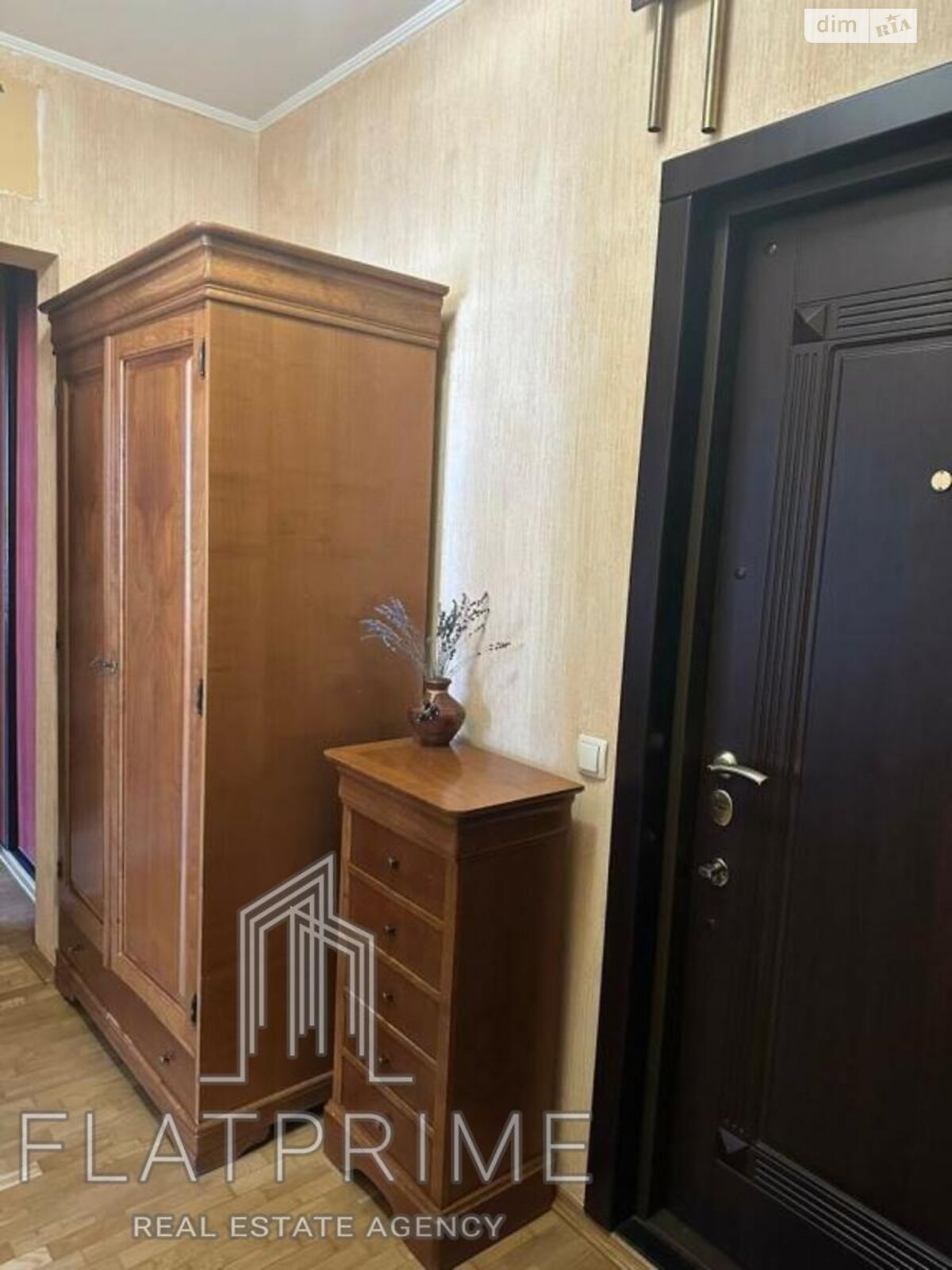 Продажа двухкомнатной квартиры в Киеве, на ул. Гришко Михаила 10, район Осокорки фото 1 Продажа двухкомнатной квартиры в Киеве, на ул. Гришко Михаила 10, район Осокорки фото 1