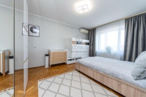 Продажа двухкомнатной квартиры в Киеве, на ул. Лариси Руденко 13, район Осокорки фото 2