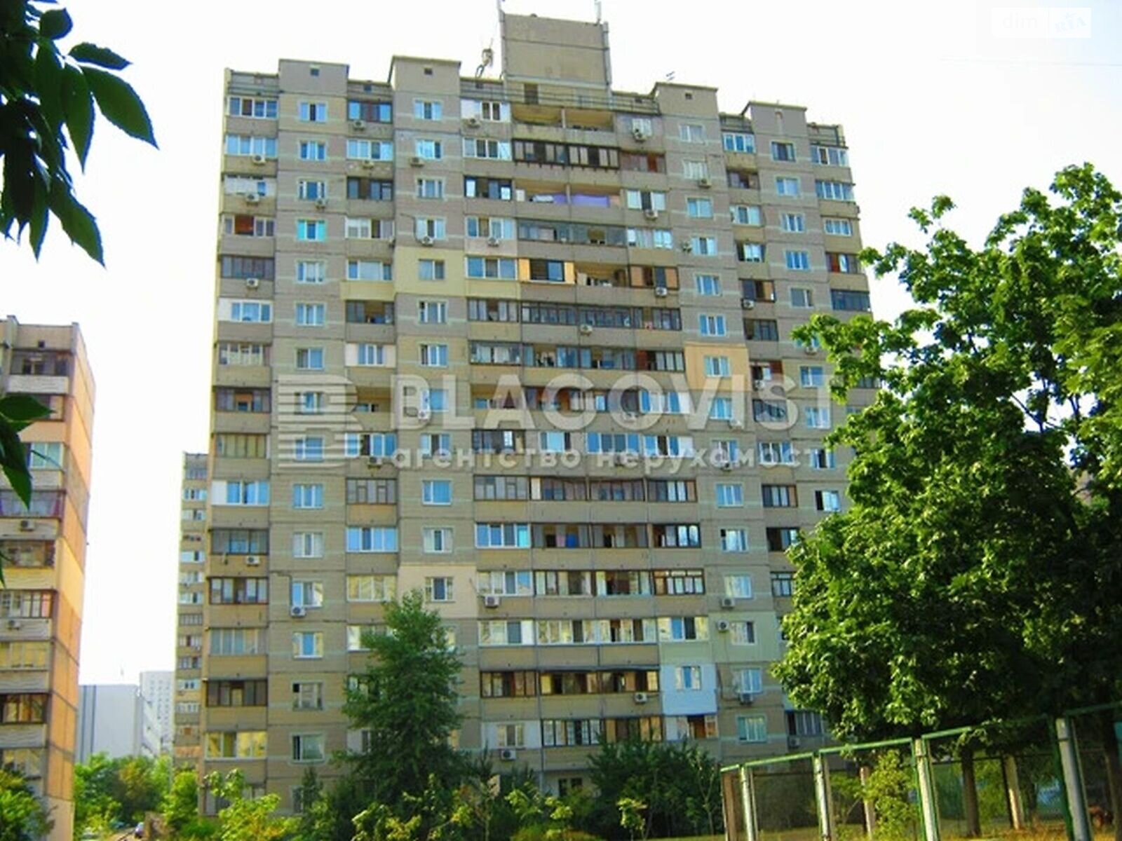 Продаж двокімнатної квартири в Києві, на вул. Лариси Руденко 13, район Осокорки фото 1 Продаж двокімнатної квартири в Києві, на вул. Лариси Руденко 13, район Осокорки фото 1