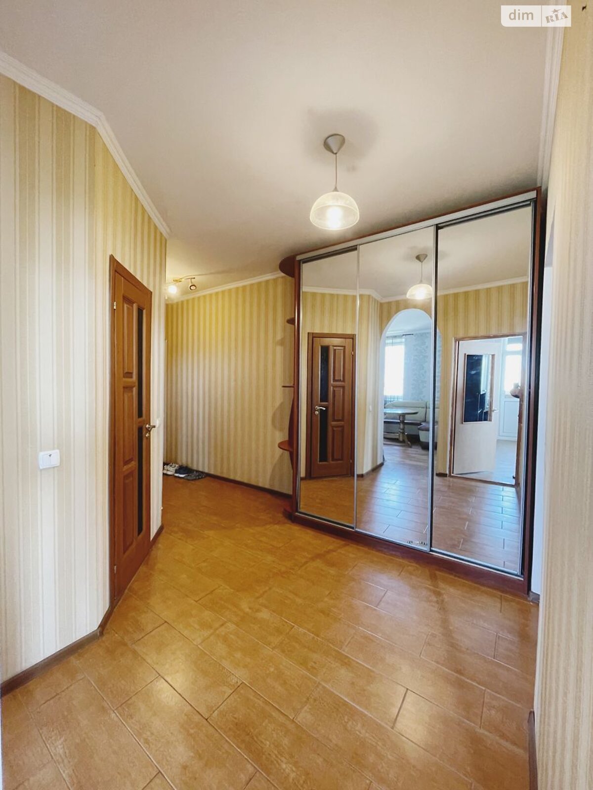 Продаж двокімнатної квартири в Києві, на просп. Миколи Бажана 10, район Осокорки фото 1 Продаж двокімнатної квартири в Києві, на просп. Миколи Бажана 10, район Осокорки фото 1