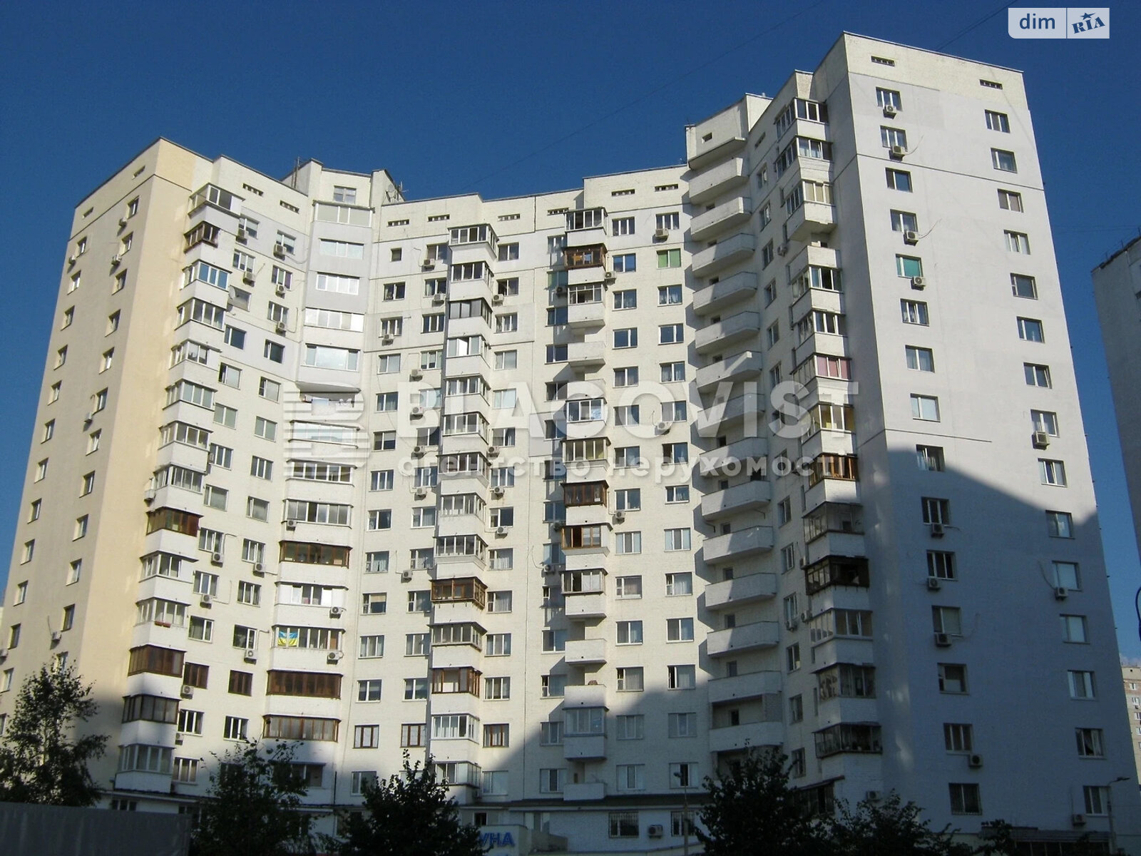 Продажа трехкомнатной квартиры в Киеве, на просп. Николая Бажана 24/1, район Осокорки фото 1 Продажа трехкомнатной квартиры в Киеве, на просп. Николая Бажана 24/1, район Осокорки фото 1