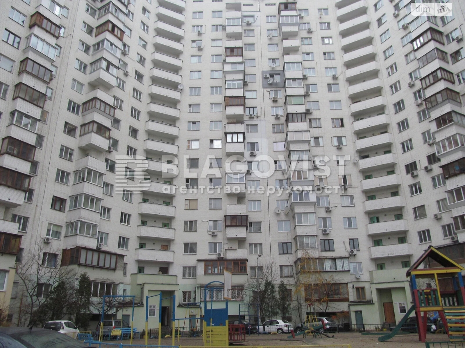 Продажа трехкомнатной квартиры в Киеве, на просп. Николая Бажана 24/1, район Осокорки фото 1 Продажа трехкомнатной квартиры в Киеве, на просп. Николая Бажана 24/1, район Осокорки фото 1