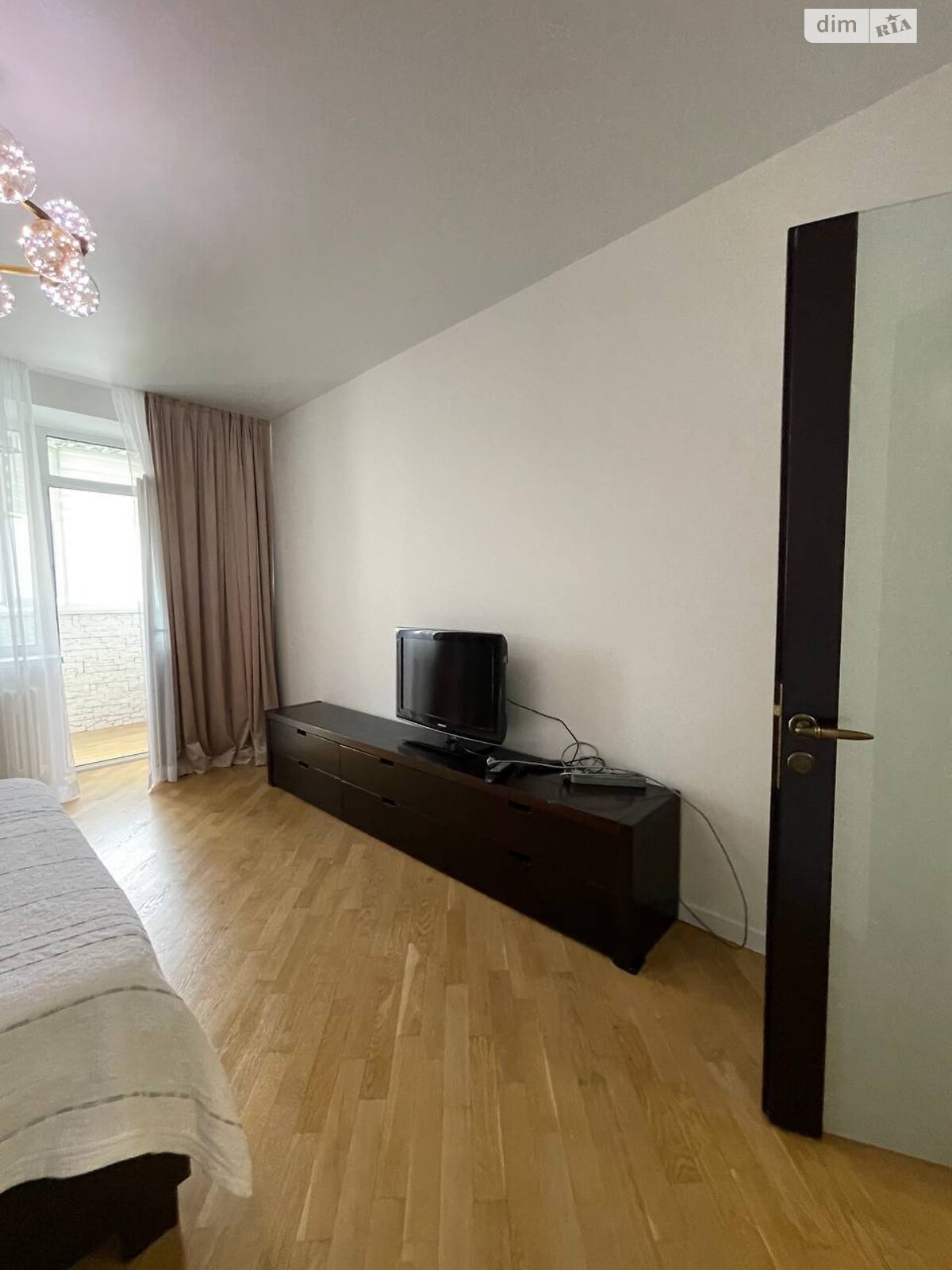 Продаж двокімнатної квартири в Києві, на просп. Миколи Бажана 14, кв. 403, район Осокорки фото 1 Продаж двокімнатної квартири в Києві, на просп. Миколи Бажана 14, кв. 403, район Осокорки фото 1
