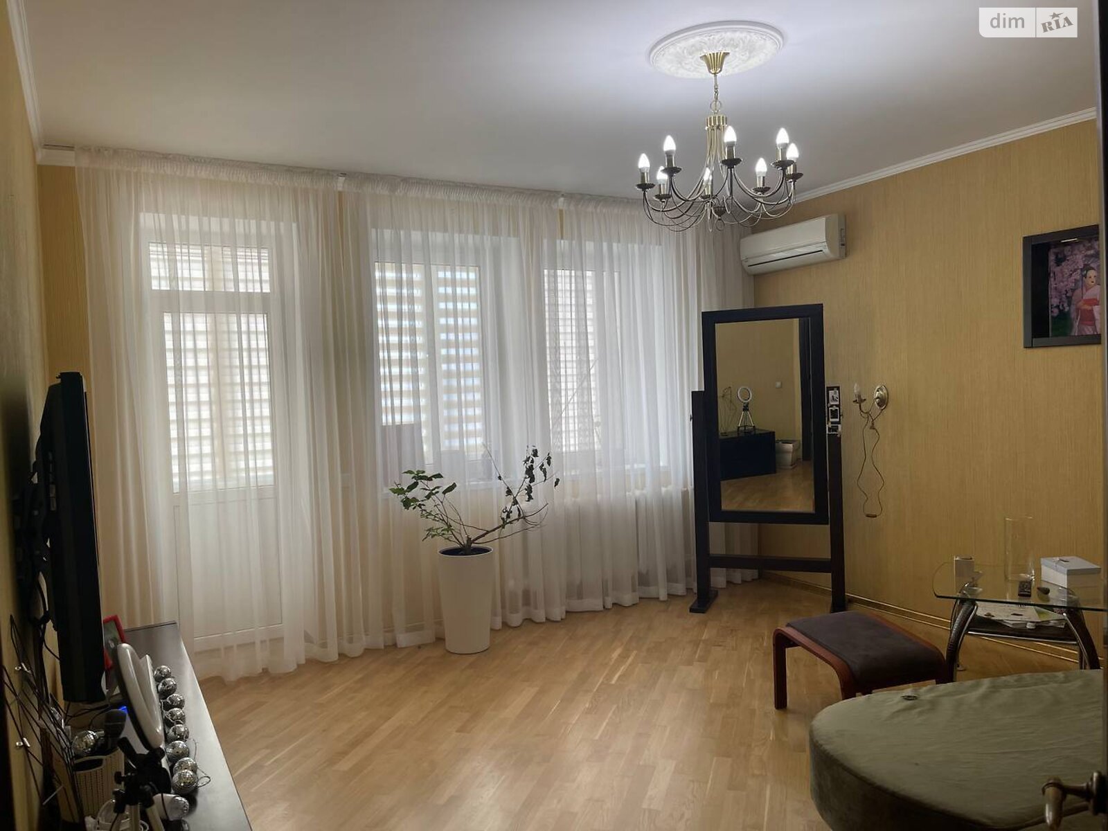 Продаж двокімнатної квартири в Києві, на просп. Миколи Бажана 14, кв. 403, район Осокорки фото 1 Продаж двокімнатної квартири в Києві, на просп. Миколи Бажана 14, кв. 403, район Осокорки фото 1
