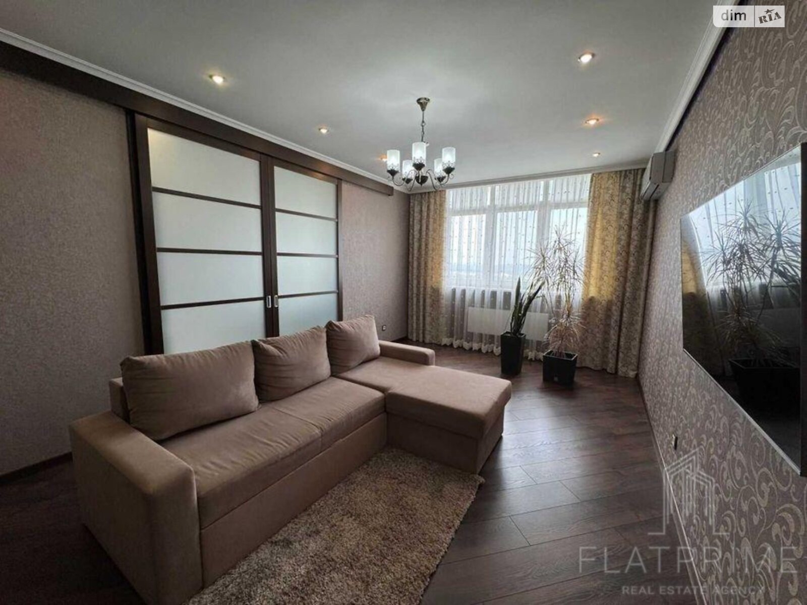 Продаж двокімнатної квартири в Києві, на просп. Миколи Бажана 8Б, район Осокорки фото 1 Продаж двокімнатної квартири в Києві, на просп. Миколи Бажана 8Б, район Осокорки фото 1