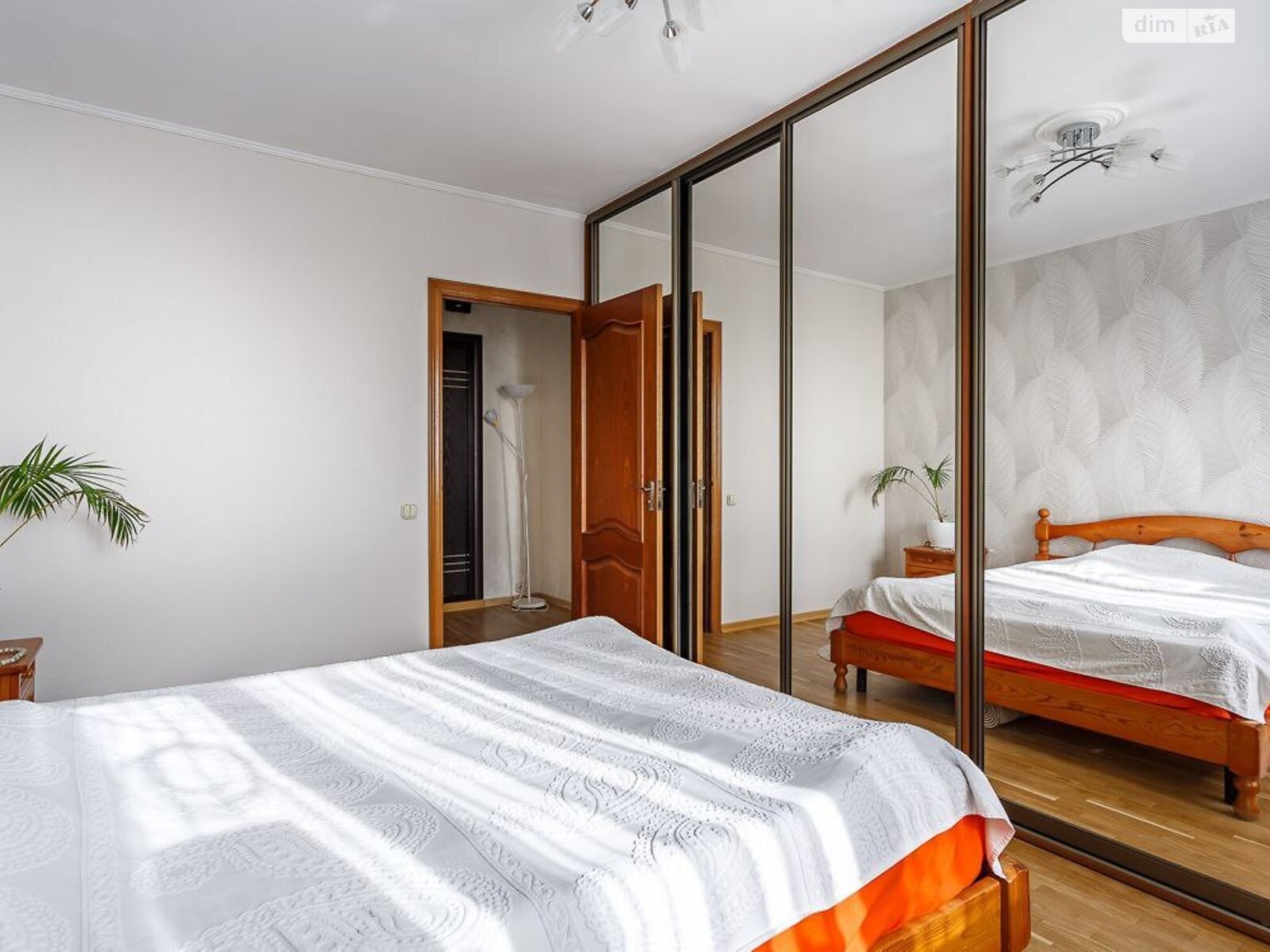 Продаж двокімнатної квартири в Києві, на просп. Петра Григоренка 36, район Осокорки фото 1 Продаж двокімнатної квартири в Києві, на просп. Петра Григоренка 36, район Осокорки фото 1