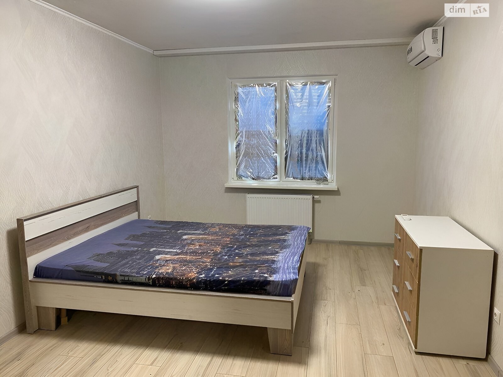 Продаж однокімнатної квартири в Києві, на вул. Ревуцького 54, район Осокорки фото 1 Продаж однокімнатної квартири в Києві, на вул. Ревуцького 54, район Осокорки фото 1