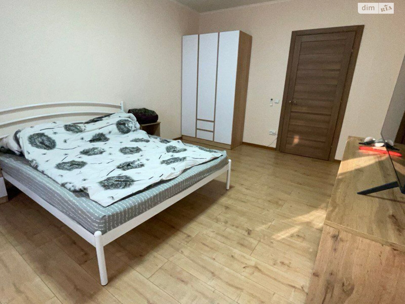 Продажа двухкомнатной квартиры в Киеве, на ул. Ревуцкого 54, район Осокорки фото 1 Продажа двухкомнатной квартиры в Киеве, на ул. Ревуцкого 54, район Осокорки фото 1