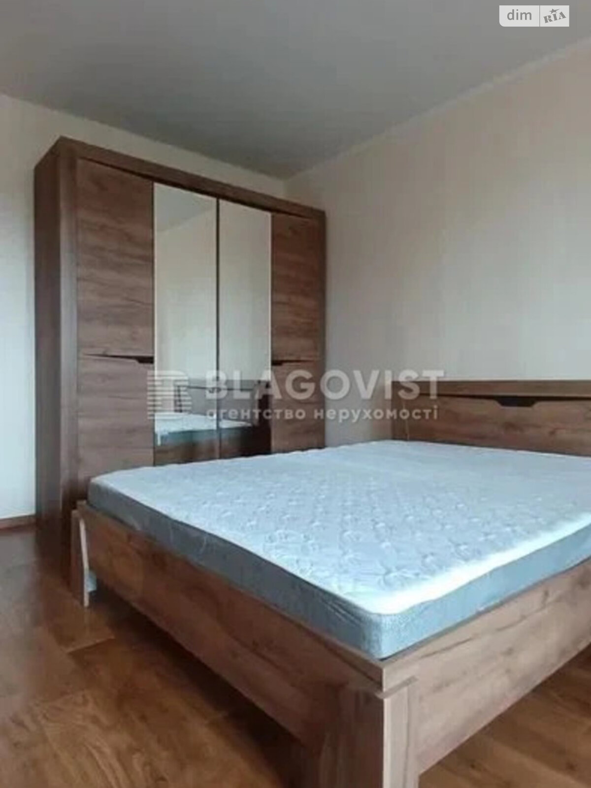 Продаж двокімнатної квартири в Києві, на вул. Ревуцького 54, район Осокорки фото 1 Продаж двокімнатної квартири в Києві, на вул. Ревуцького 54, район Осокорки фото 1