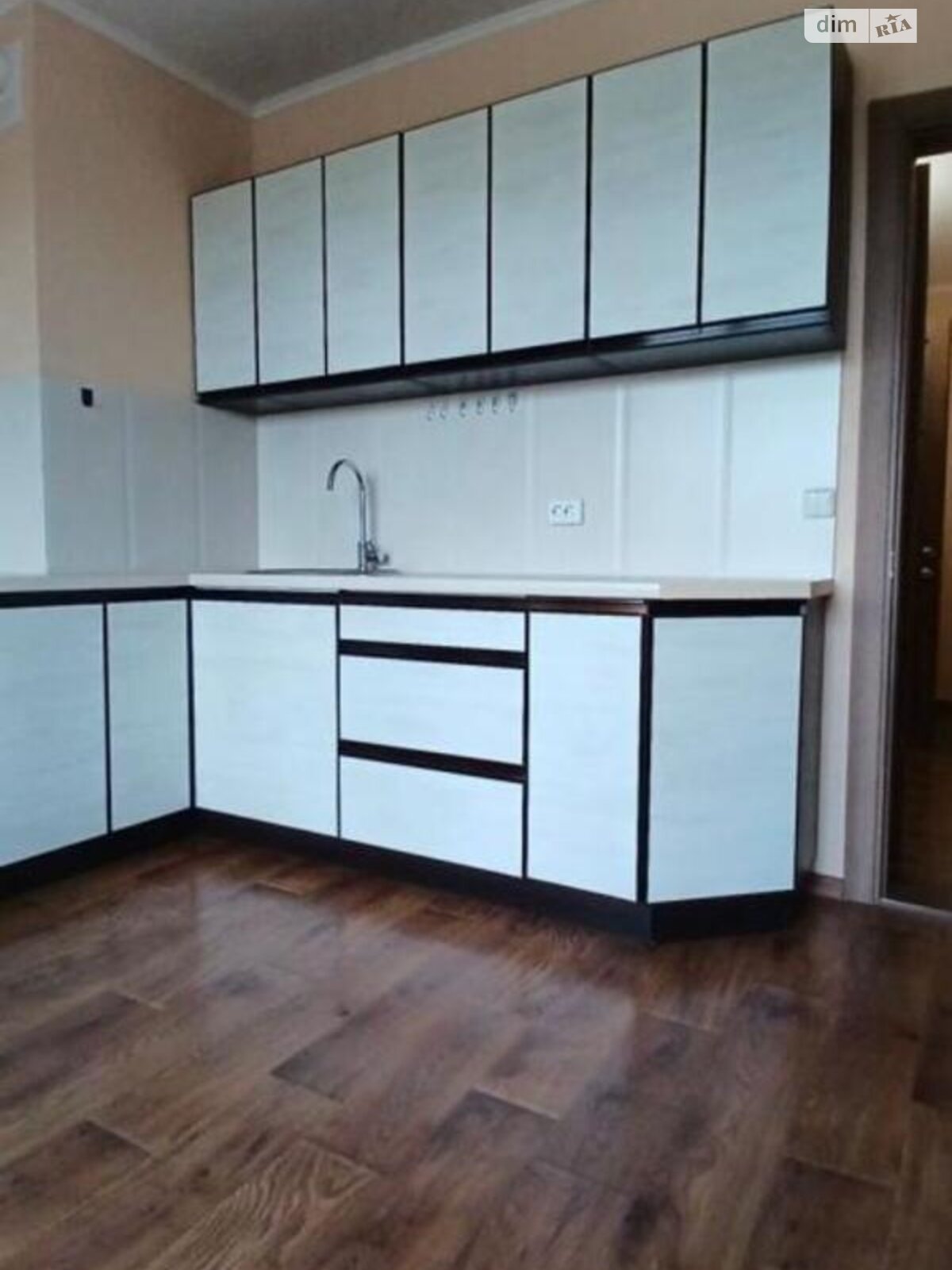 Продаж двокімнатної квартири в Києві, на вул. Ревуцького 54, район Осокорки фото 1 Продаж двокімнатної квартири в Києві, на вул. Ревуцького 54, район Осокорки фото 1