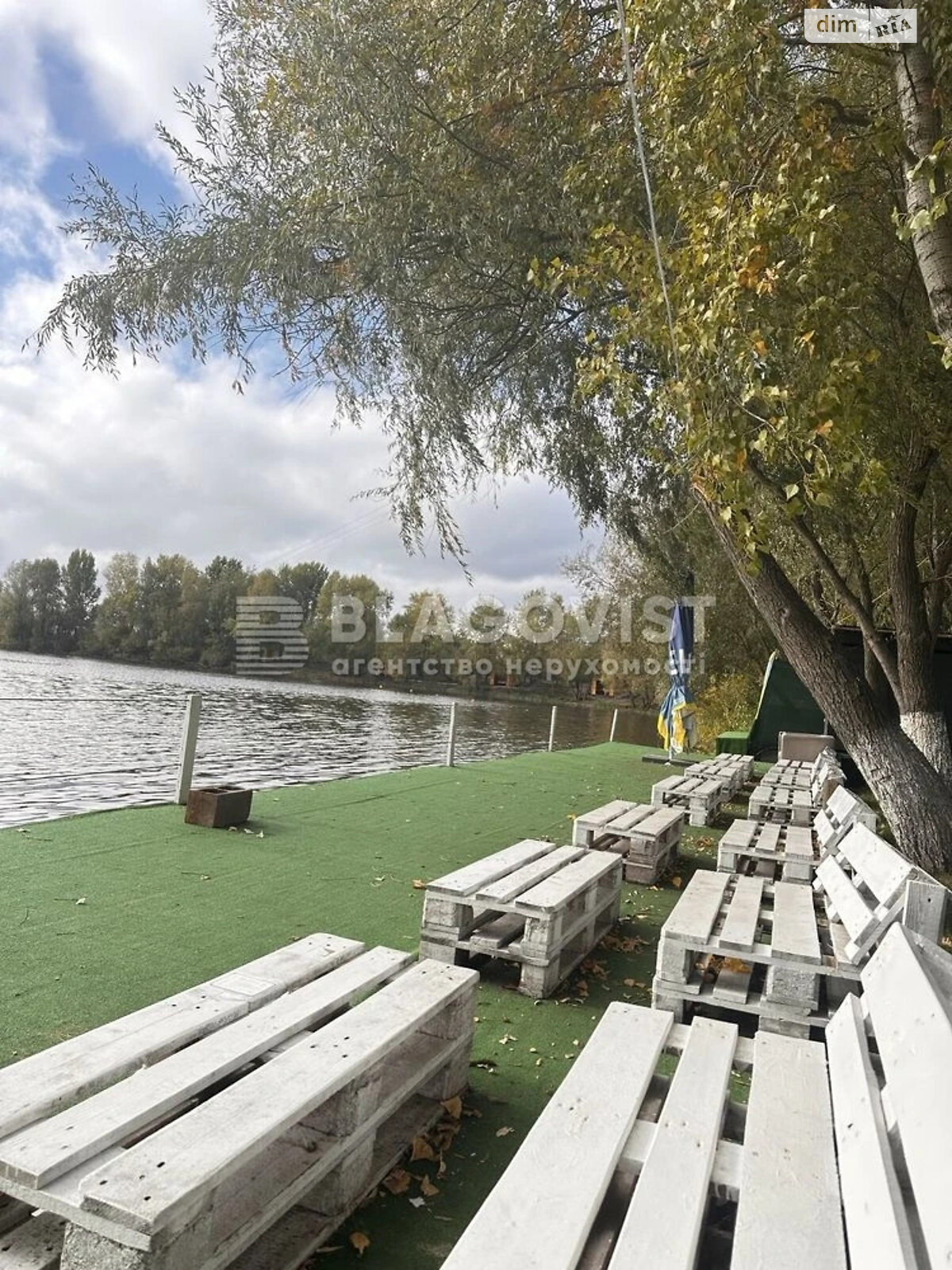 Продаж трикімнатної квартири в Києві, на вул. Софії Русової 3, район Осокорки фото 1 Продаж трикімнатної квартири в Києві, на вул. Софії Русової 3, район Осокорки фото 1