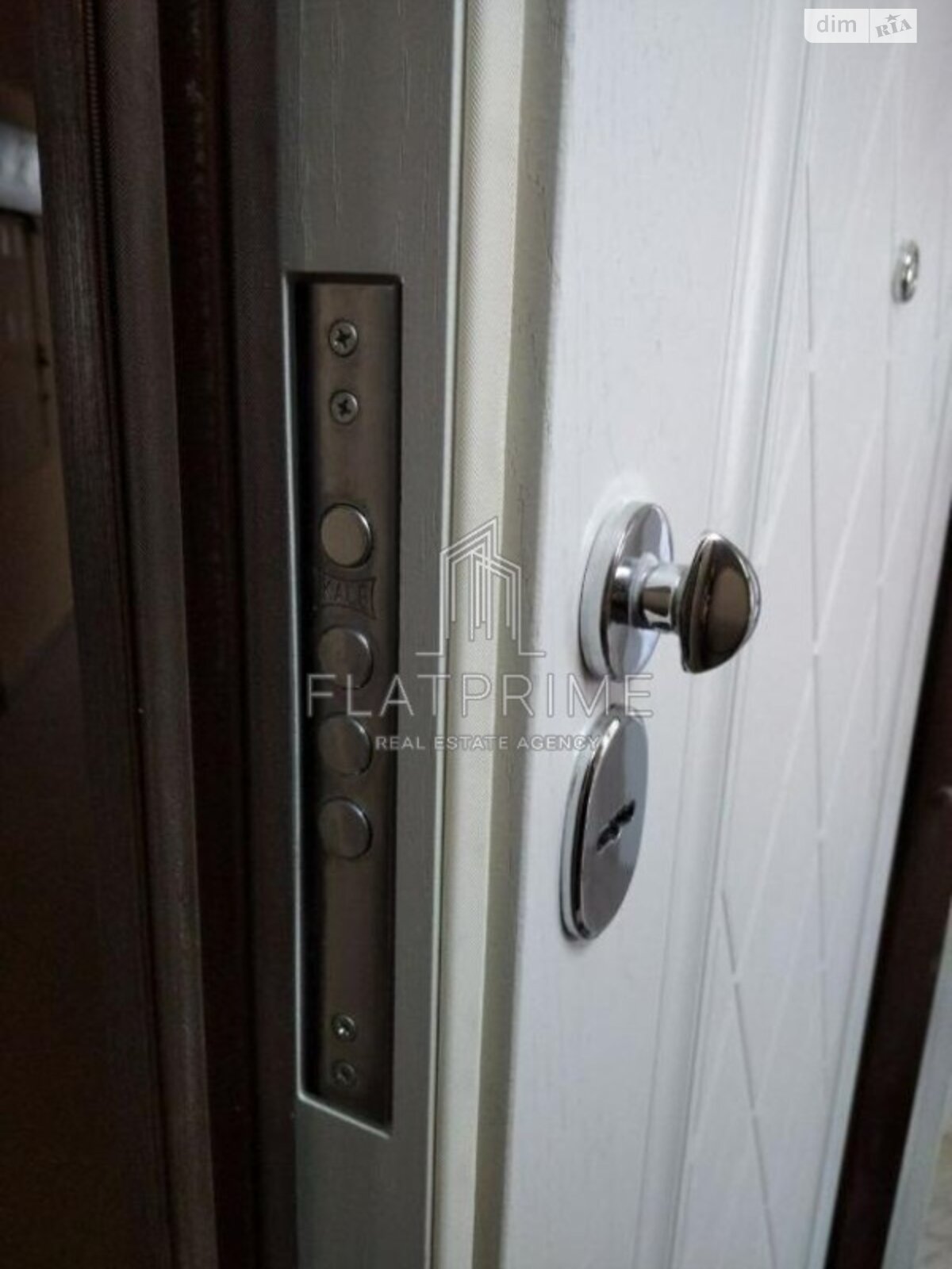 Продажа однокомнатной квартиры в Киеве, на ул. Софии Русовой 7А, район Осокорки фото 1 Продажа однокомнатной квартиры в Киеве, на ул. Софии Русовой 7А, район Осокорки фото 1