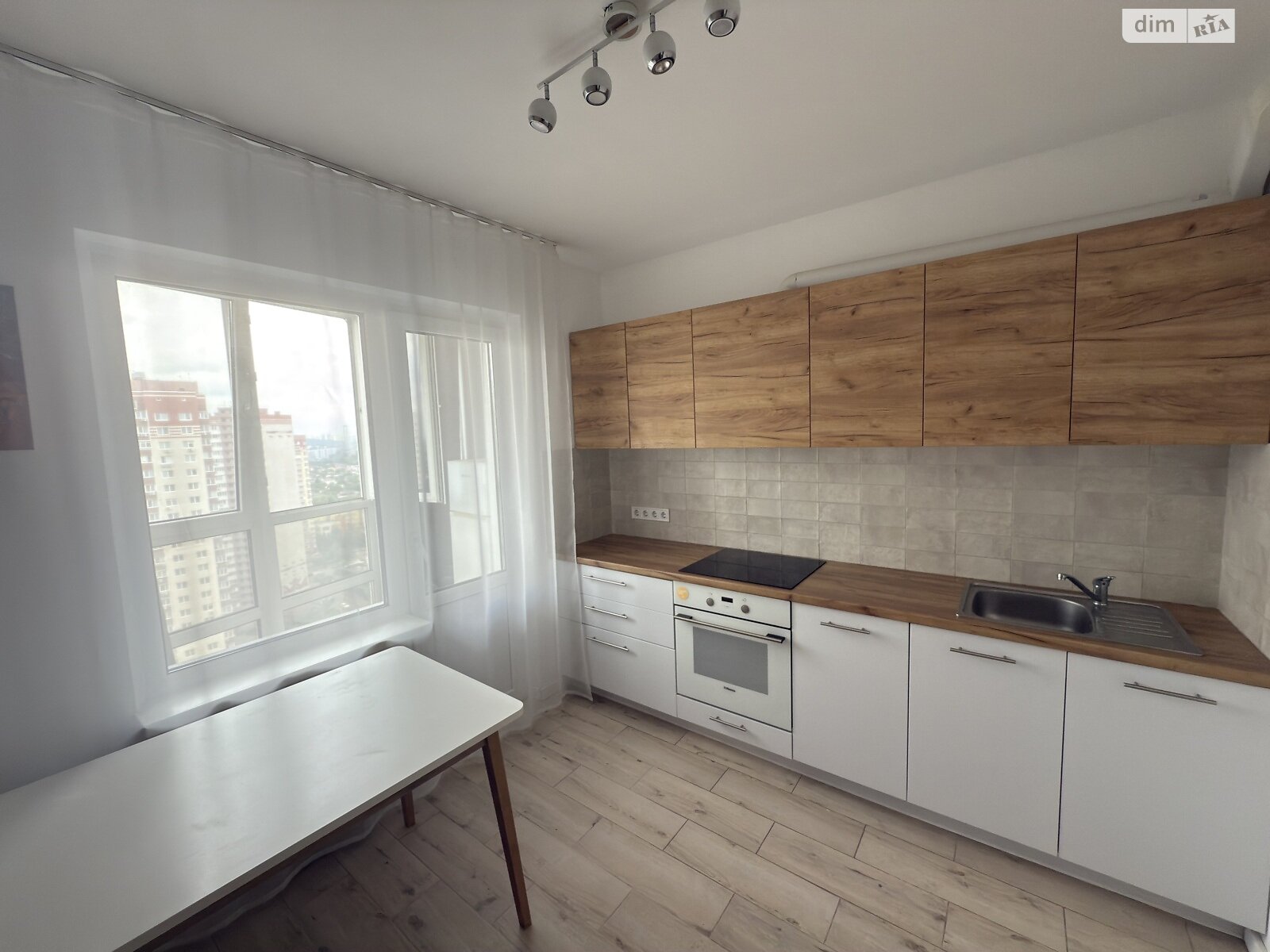 Продажа однокомнатной квартиры в Киеве, на ул. Софии Русовой 3В, район Осокорки фото 1 Продажа однокомнатной квартиры в Киеве, на ул. Софии Русовой 3В, район Осокорки фото 1