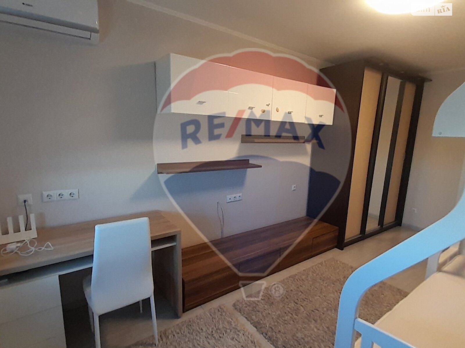 Продажа двухкомнатной квартиры в Киеве, на ул. Соломии Крушельницкой 15, район Осокорки фото 1 Продажа двухкомнатной квартиры в Киеве, на ул. Соломии Крушельницкой 15, район Осокорки фото 1