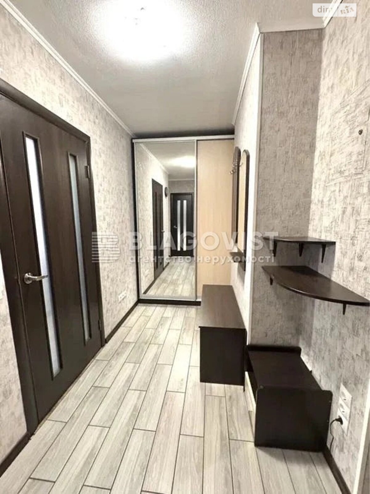 Продаж однокімнатної квартири в Києві, на вул. Соломії Крушельницької 15Б, район Осокорки фото 1 Продаж однокімнатної квартири в Києві, на вул. Соломії Крушельницької 15Б, район Осокорки фото 1