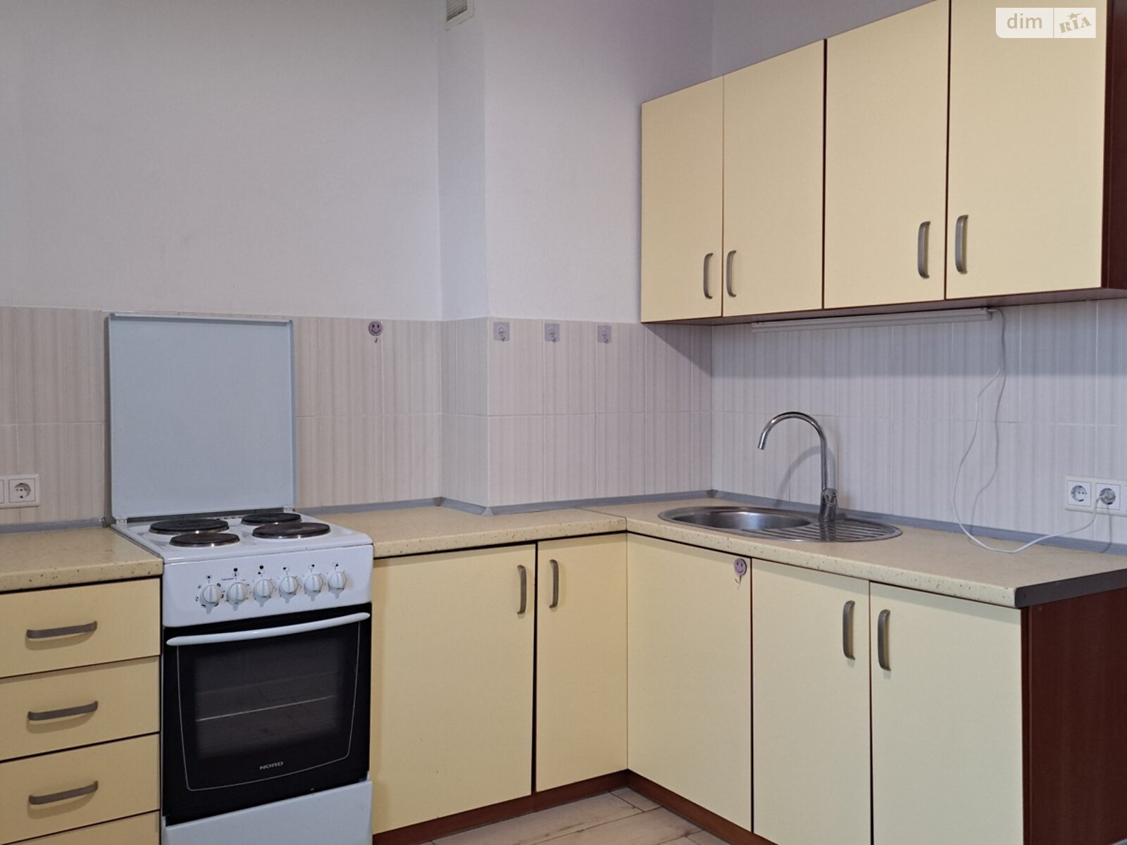 Продаж однокімнатної квартири в Києві, на вул. Ващенка Григорія 1, район Осокорки фото 1 Продаж однокімнатної квартири в Києві, на вул. Ващенка Григорія 1, район Осокорки фото 1