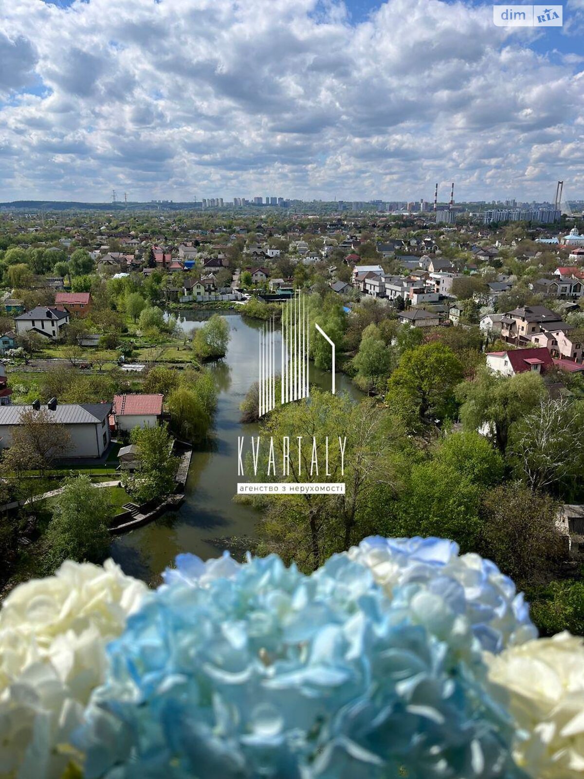 Продаж трикімнатної квартири в Києві, на вул. Ващенка Григорія 3, район Осокорки фото 1 Продаж трикімнатної квартири в Києві, на вул. Ващенка Григорія 3, район Осокорки фото 1
