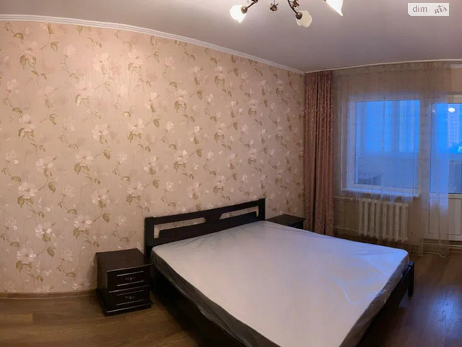 Продаж трикімнатної квартири в Києві, на вул. Ващенка Григорія 1, район Осокорки фото 1 Продаж трикімнатної квартири в Києві, на вул. Ващенка Григорія 1, район Осокорки фото 1