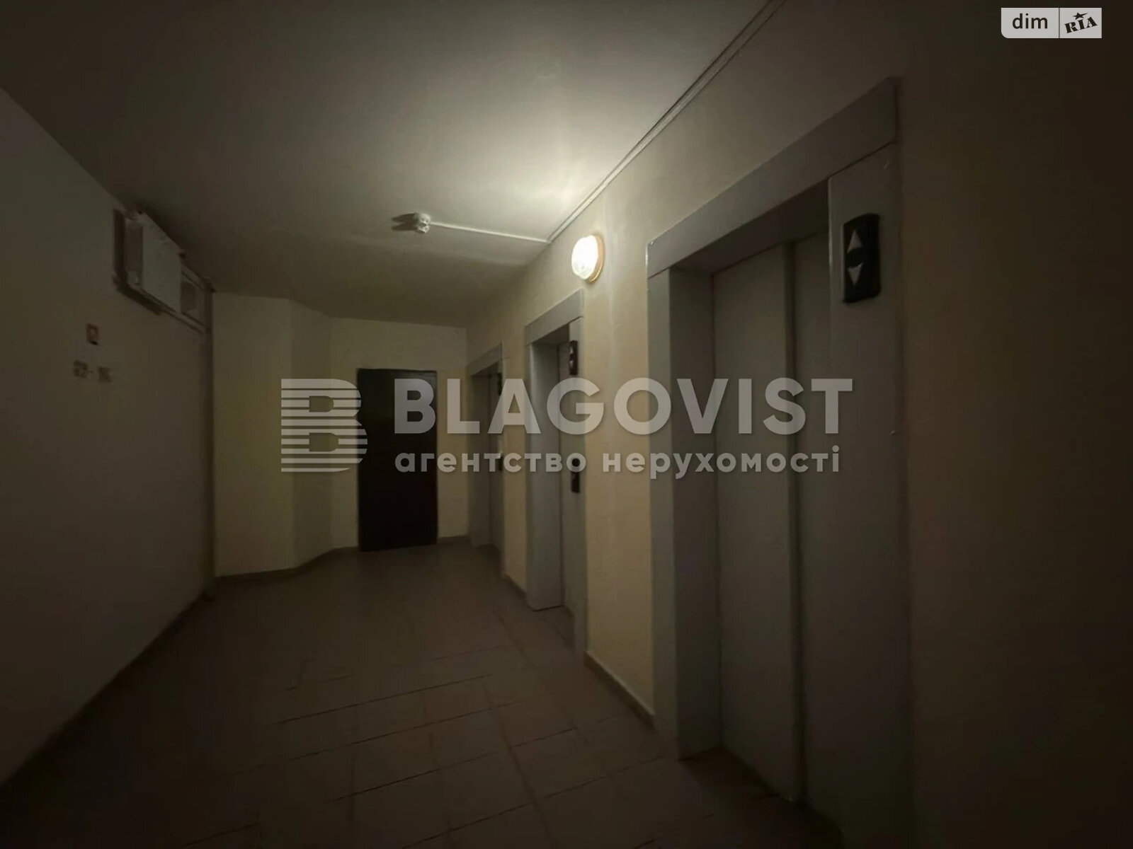 Продаж однокімнатної квартири в Києві, на вул. Ващенка Григорія 5, район Осокорки фото 1 Продаж однокімнатної квартири в Києві, на вул. Ващенка Григорія 5, район Осокорки фото 1