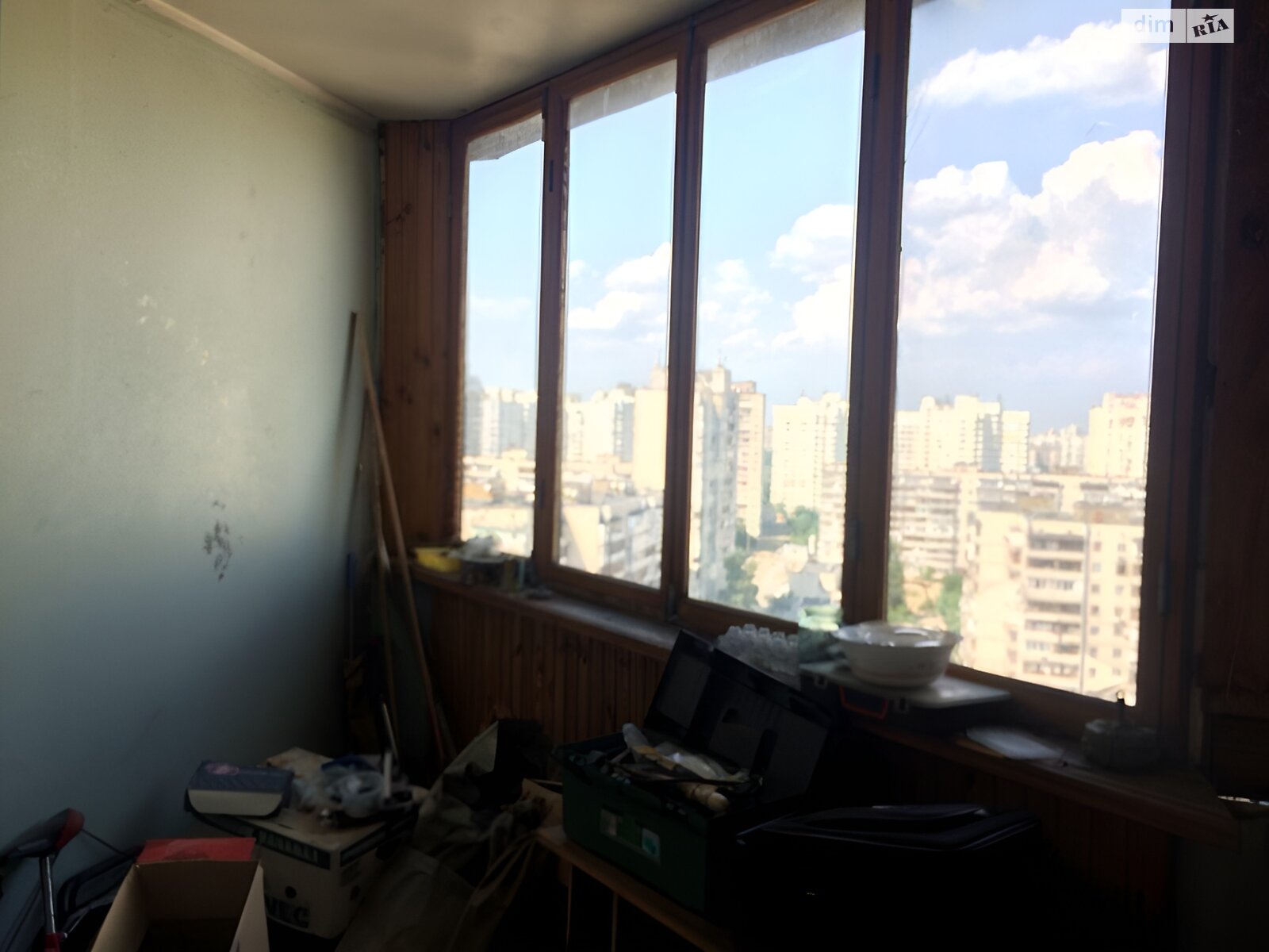 Продажа трехкомнатной квартиры в Киеве, на ул. Вишняковская 13Б, район Осокорки фото 1 Продажа трехкомнатной квартиры в Киеве, на ул. Вишняковская 13Б, район Осокорки фото 1