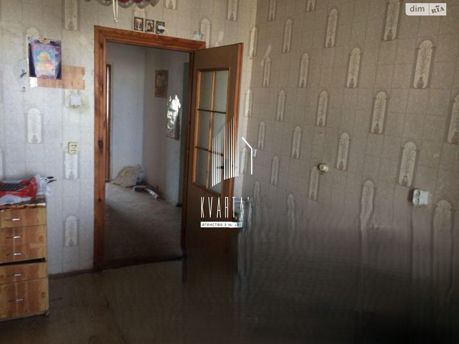 Продажа трехкомнатной квартиры в Киеве, на ул. Вишняковская 13Б, район Осокорки фото 1 Продажа трехкомнатной квартиры в Киеве, на ул. Вишняковская 13Б, район Осокорки фото 1