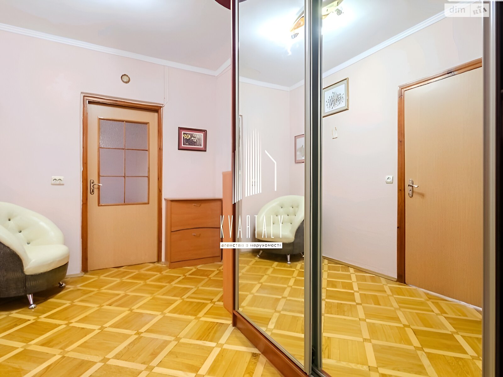 Продаж двокімнатної квартири в Києві, на вул. Вишняківська 13Б, район Осокорки фото 1 Продаж двокімнатної квартири в Києві, на вул. Вишняківська 13Б, район Осокорки фото 1