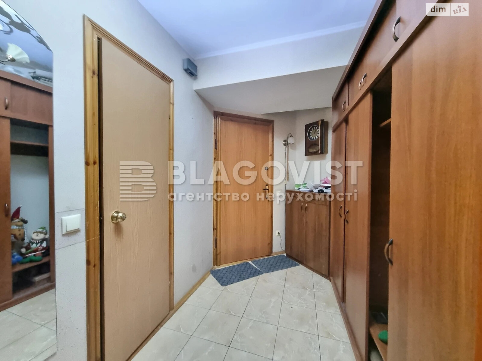 Продажа однокомнатной квартиры в Киеве, на ул. Вишняковская 5Б, район Осокорки фото 1 Продажа однокомнатной квартиры в Киеве, на ул. Вишняковская 5Б, район Осокорки фото 1