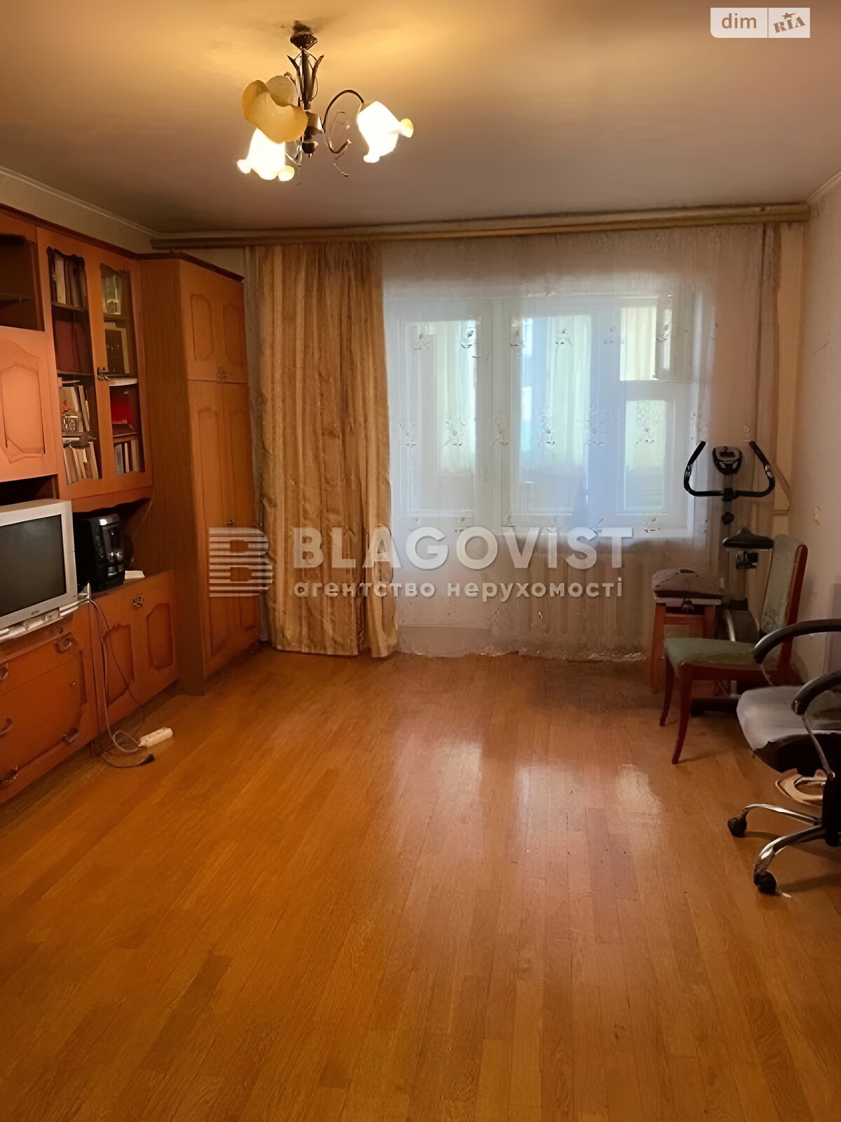 Продажа однокомнатной квартиры в Киеве, на ул. Вишняковская 5Б, район Осокорки фото 1 Продажа однокомнатной квартиры в Киеве, на ул. Вишняковская 5Б, район Осокорки фото 1