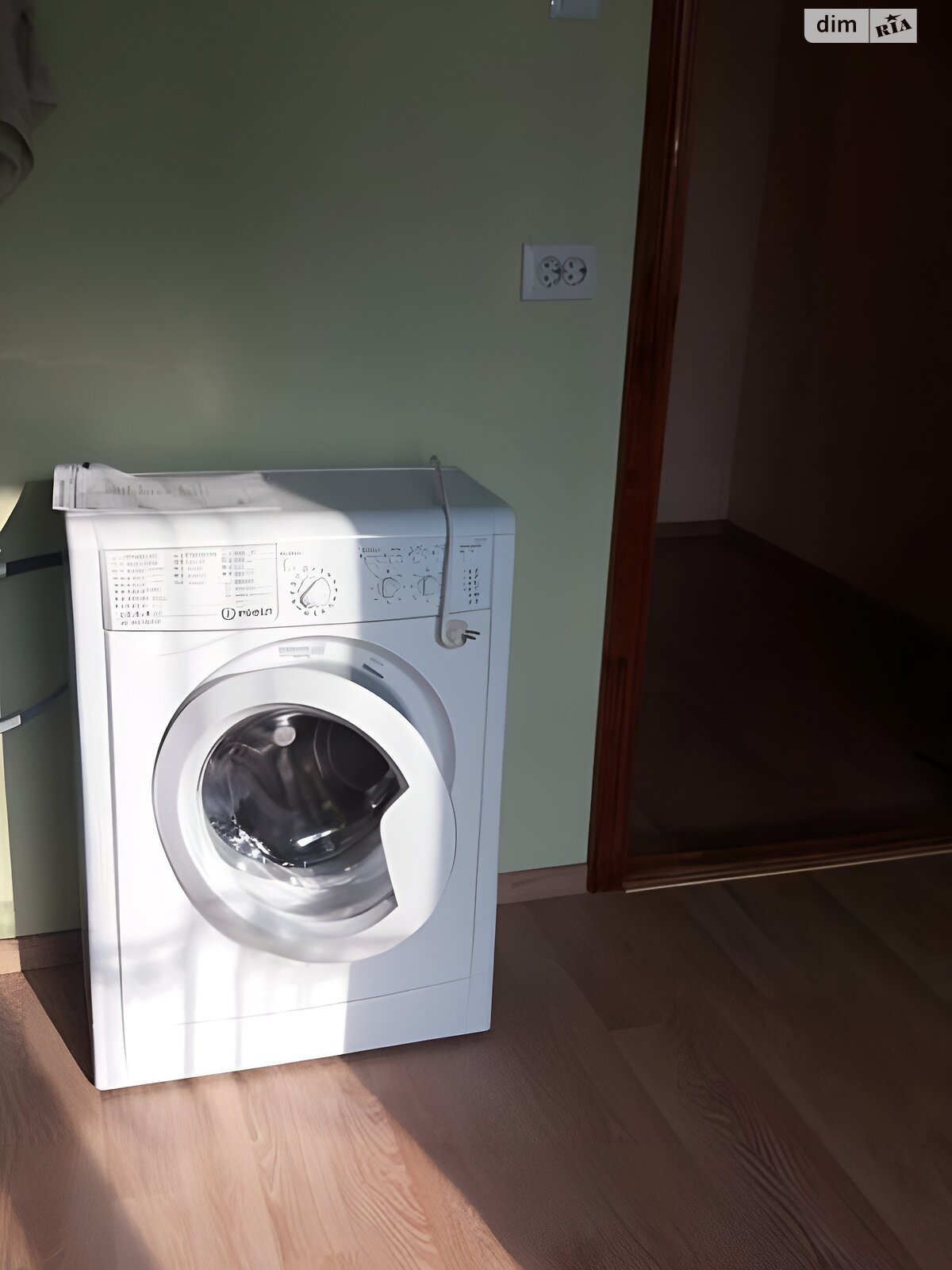Продаж однокімнатної квартири в Києві, на вул. Вишняківська 7Б, район Осокорки фото 1 Продаж однокімнатної квартири в Києві, на вул. Вишняківська 7Б, район Осокорки фото 1