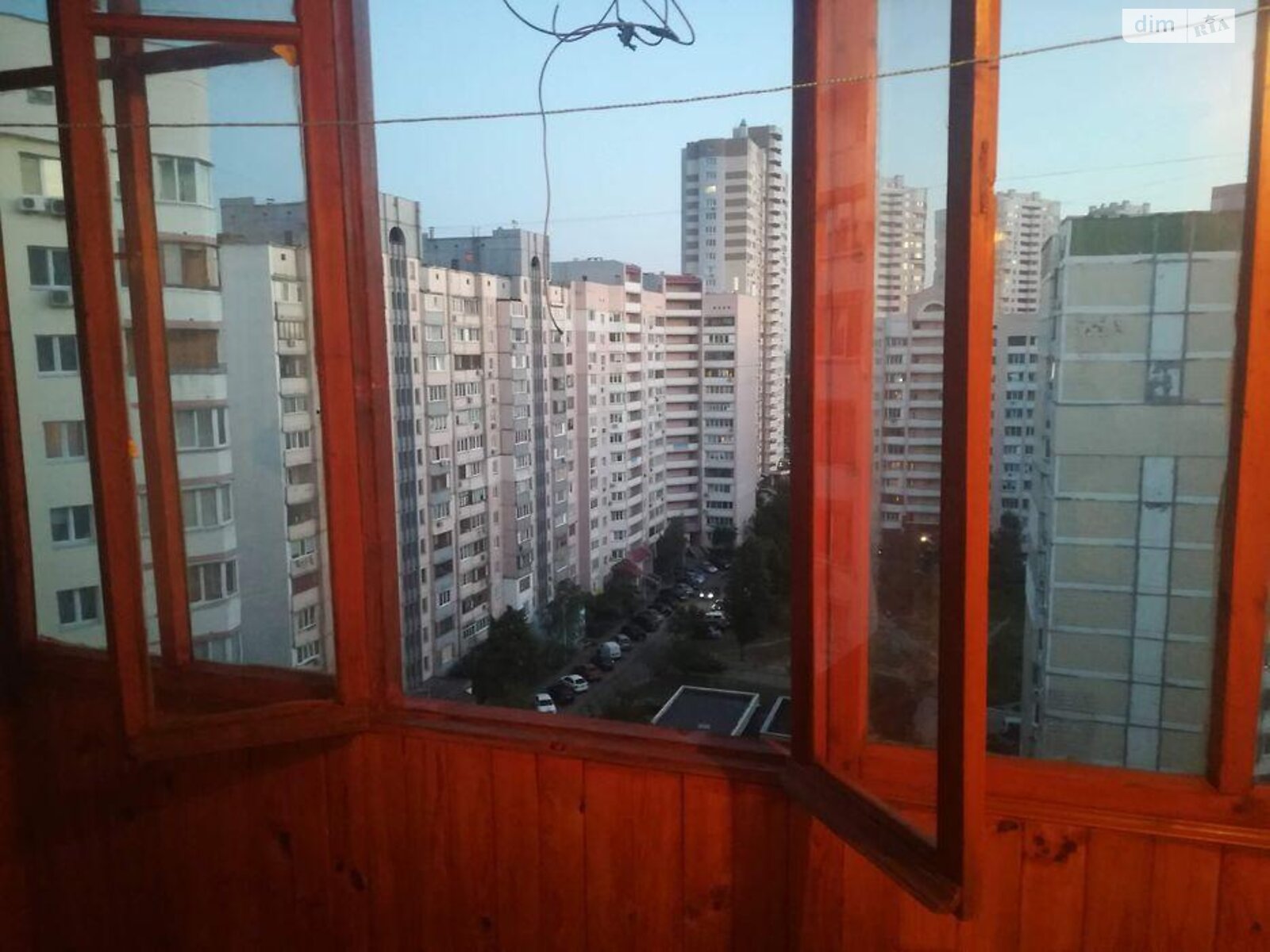 Продаж двокімнатної квартири в Києві, на вул. Вишняківська 9, район Осокорки фото 1 Продаж двокімнатної квартири в Києві, на вул. Вишняківська 9, район Осокорки фото 1