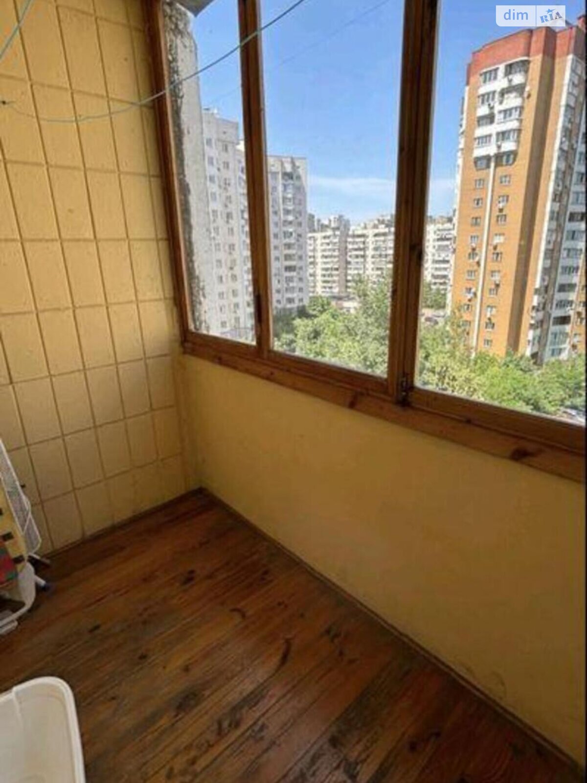 Продажа трехкомнатной квартиры в Киеве, на ул. Вишняковская 7А, район Осокорки фото 1 Продажа трехкомнатной квартиры в Киеве, на ул. Вишняковская 7А, район Осокорки фото 1