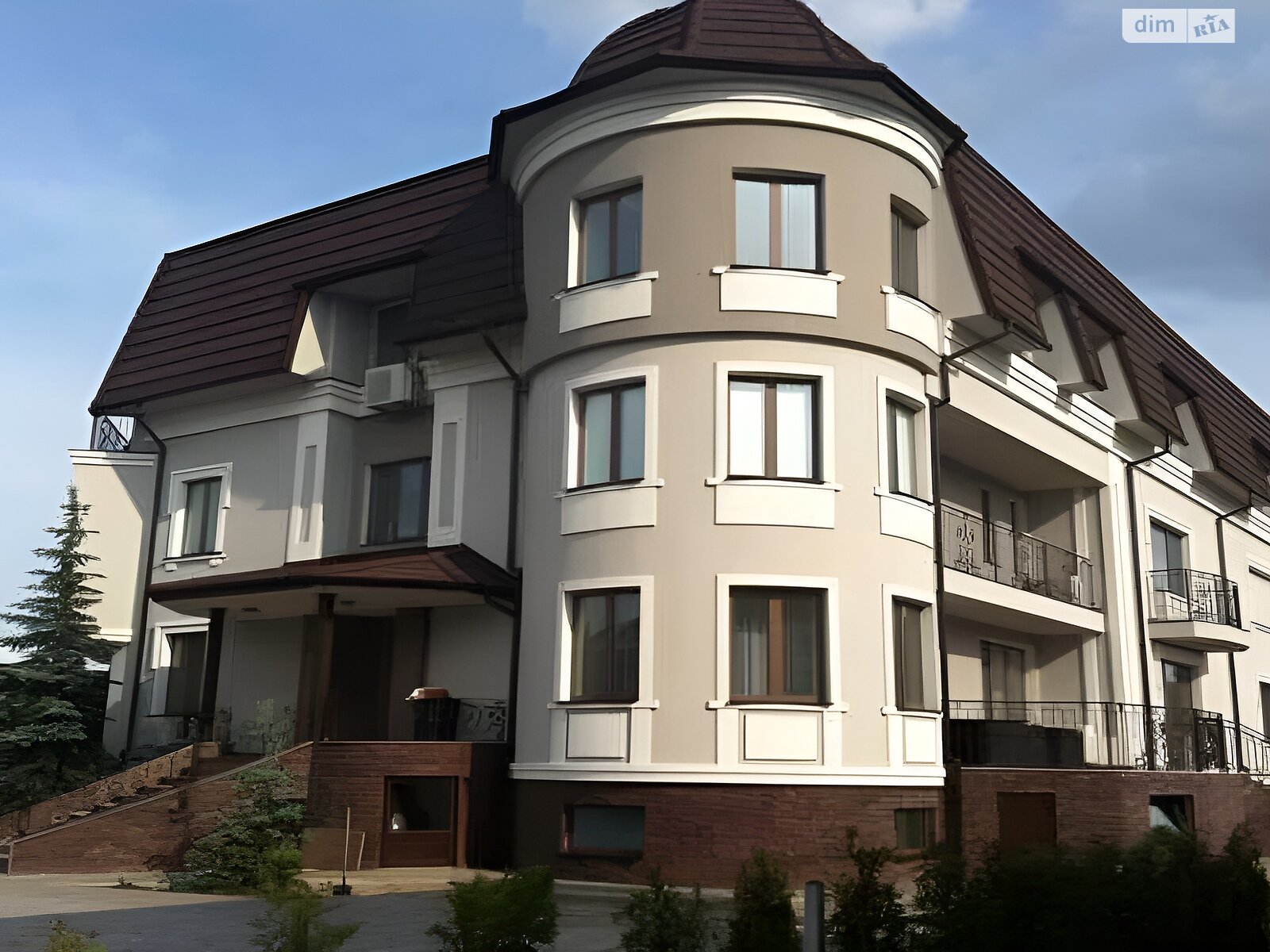 Продаж трикімнатної квартири в Києві, на вул. Завальна 10, район Осокорки фото 1 Продаж трикімнатної квартири в Києві, на вул. Завальна 10, район Осокорки фото 1