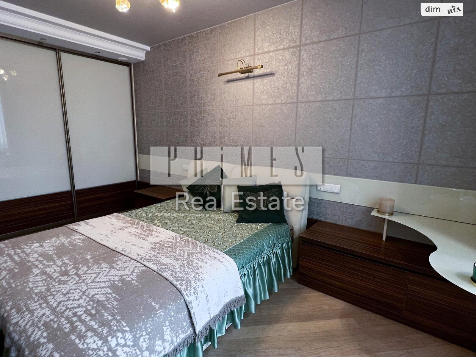 Продажа трехкомнатной квартиры в Киеве, на ул. Освиты 14А, фото 1