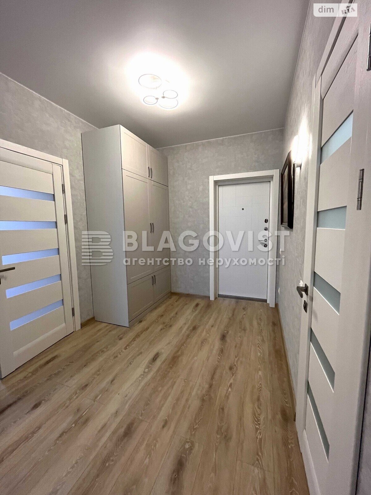 Продаж двокімнатної квартири в Києві, на просп. Відрадний 2, район Відрадний фото 1 Продаж двокімнатної квартири в Києві, на просп. Відрадний 2, район Відрадний фото 1