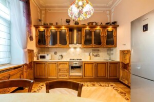 Продажа четырехкомнатной квартиры в Киеве, на ул. Гетмана Павла Скоропадского 23, район Паньковщина фото 2 Продажа четырехкомнатной квартиры в Киеве, на ул. Гетмана Павла Скоропадского 23, район Паньковщина фото 2