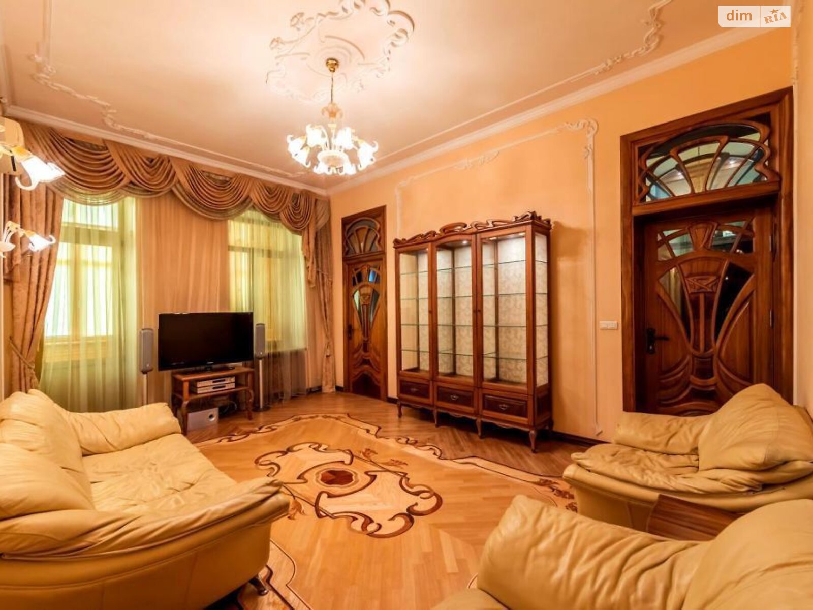 Продажа четырехкомнатной квартиры в Киеве, на ул. Гетмана Павла Скоропадского 23, район Паньковщина фото 1 Продажа четырехкомнатной квартиры в Киеве, на ул. Гетмана Павла Скоропадского 23, район Паньковщина фото 1